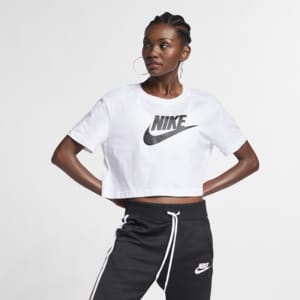 Nike Sportswear Essential Women's Cropped Logo T-Shirt. Nike.com